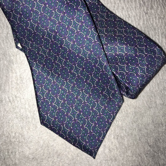 Guy Laroche Blue Floral Men's Silk Tie - Picture 2 of 3